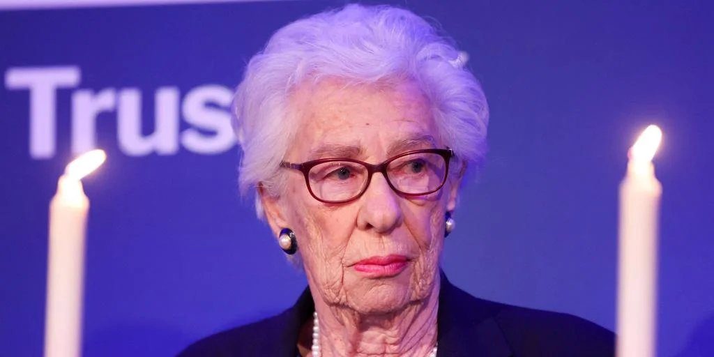 Muere a los 96 años Eva Schloss, superviviente de Auschwitz y hermanastra de Ana Frank