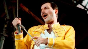 Murió Bibi, la supuesta hija secreta de Freddie Mercury tras batallar con un tipo raro de cáncer