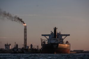 NYT: Las sanciones aún complican las inversiones de EEUU en Venezuela