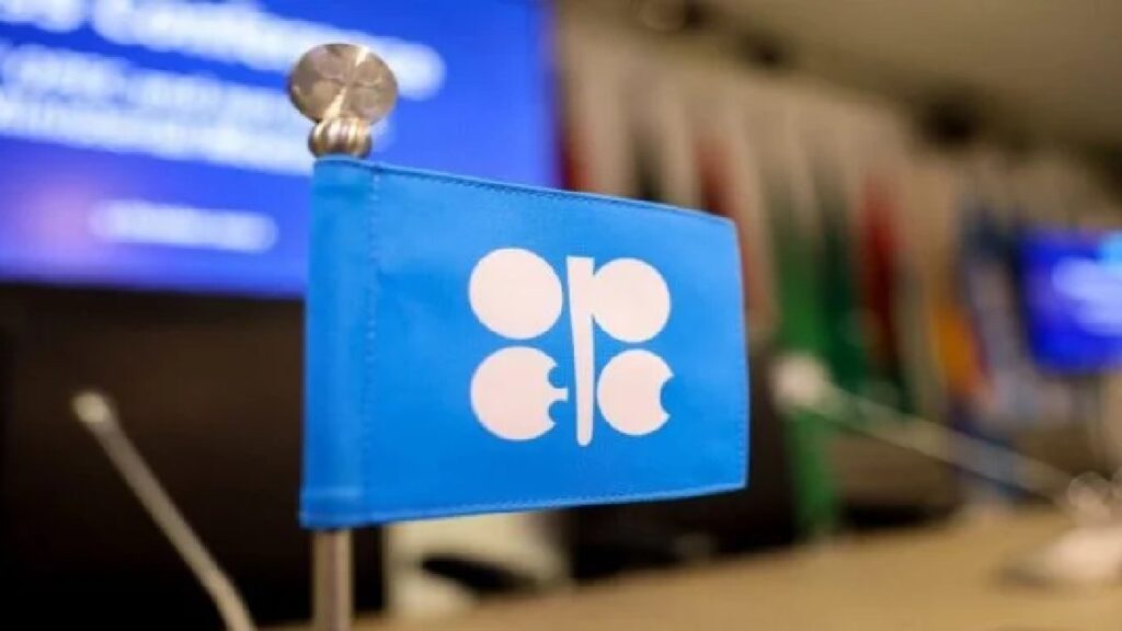 OPEP+ evalúa mantener sin cambios la producción petrolera en marzo