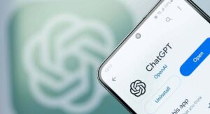 OpenAI usará tus conversaciones con fines publicitarios