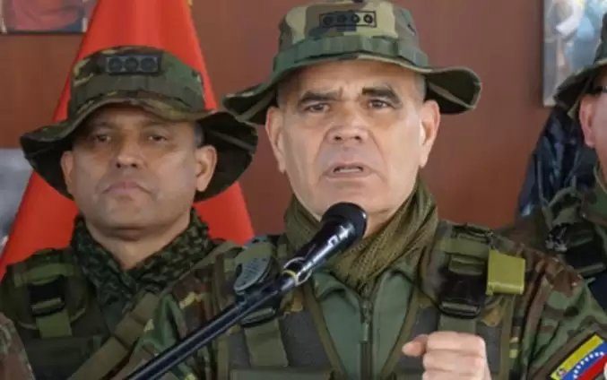 Padrino López reafirma compromiso con la unidad nacional