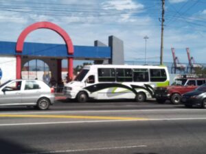 Paradas vacías en el Litoral
