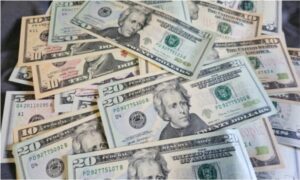 Precio del dólar del 23 de enero pasa los 352 bolívares