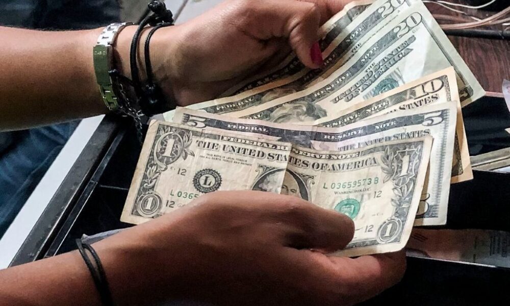 precio del dólar del 26 de enero - Agencia Carabobeña de Noticias