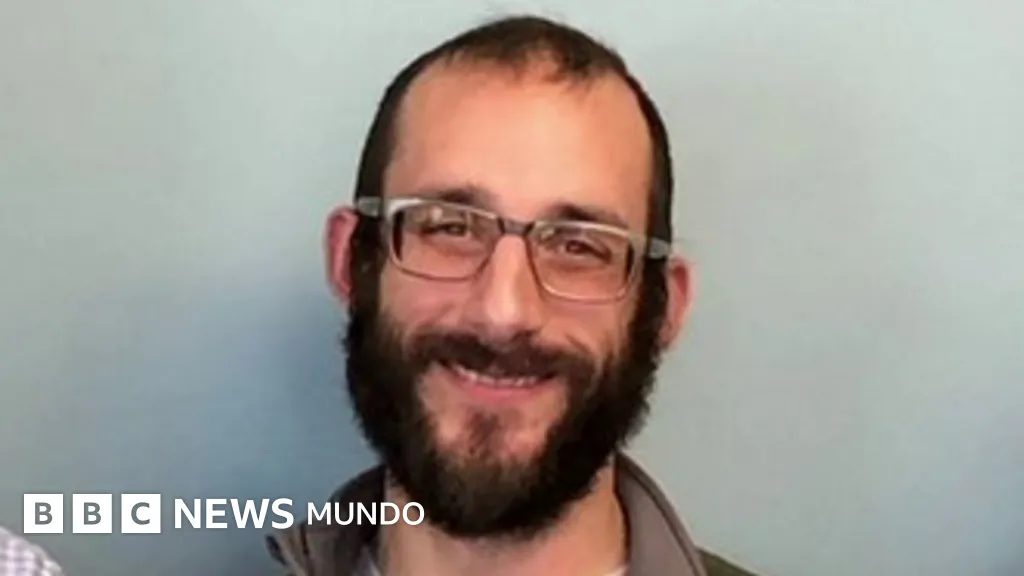Protestas contra ICE: quién era Alex Pretti, el enfermero al que agentes migratorios de EE.UU. mataron a tiros en Minesota