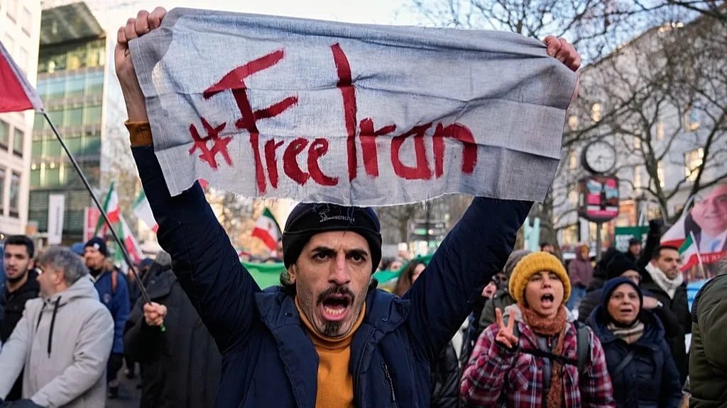 Protestas en Irán: el número de muertos por la represión se elevó a al menos 5.000 - AlbertoNews