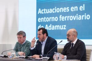 Puente valora un defecto de fábrica del carril como hipótesis en Adamuz y ordena revisar todos los lotes | europapress.es