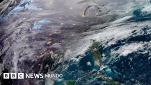 Qué es el vórtice polar, el principal detonante de la mayor tormenta de nieve en décadas que azota a Estados Unidos