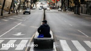 Qué hay detrás de la aparente calma en Caracas tras el ataque de EE.UU. y la captura de Maduro