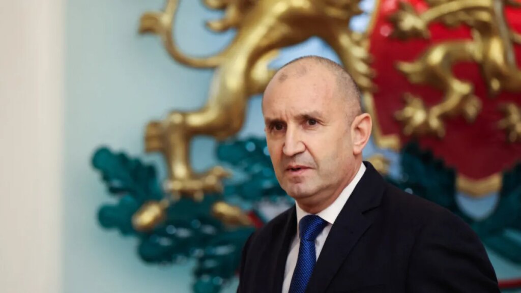 Renunció el presidente de Bulgaria en medio de una grave crisis política y en la antesala de nuevas elecciones