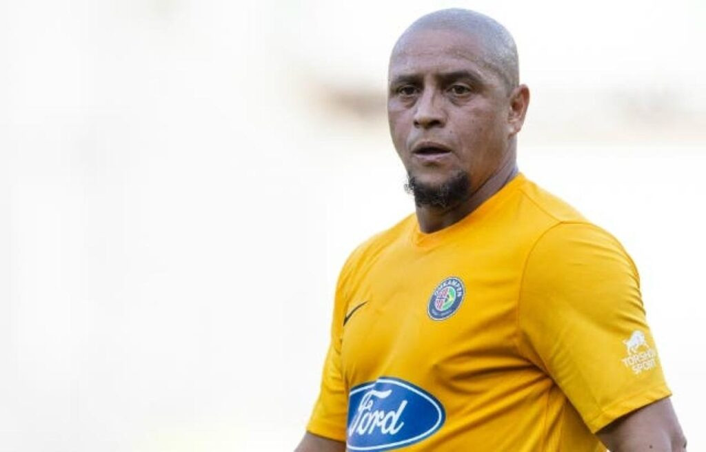 Roberto Carlos ingresado en Brasil tras ser operado por un problema cardiaco
