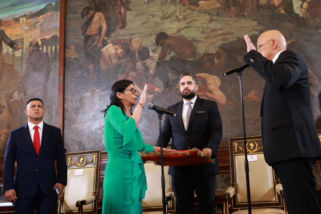 Rusia celebra asunción de Delcy Rodríguez ante "amenazas neocoloniales"