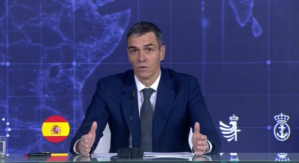 Sánchez promete a la militancia culminar la legislatura hasta 2027 y pide "cabeza alta, valentía y determinación"