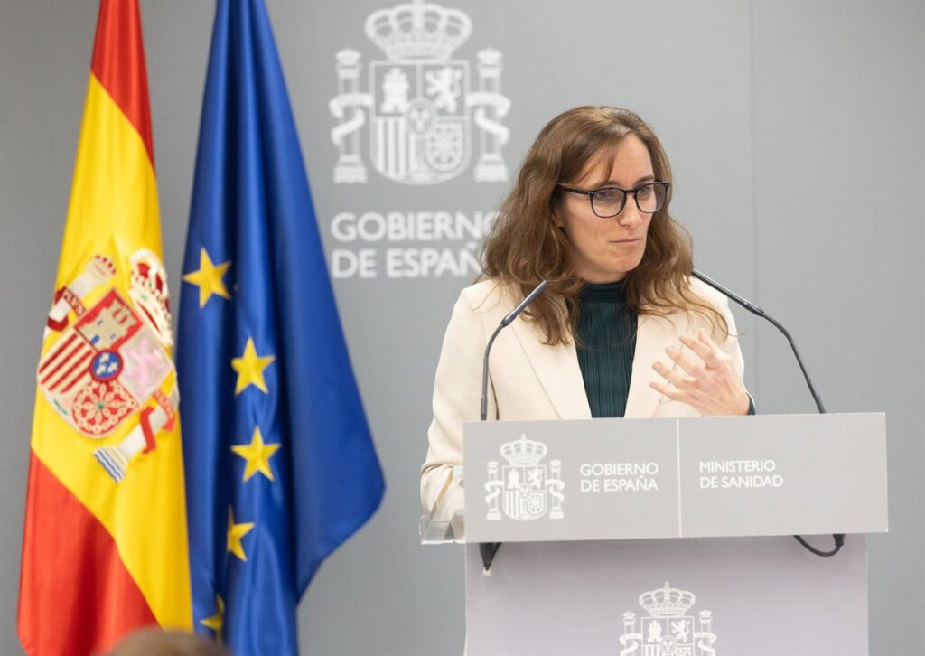 Sanidad denuncia a la Comunidad de Madrid por no presentar el registro de objetores