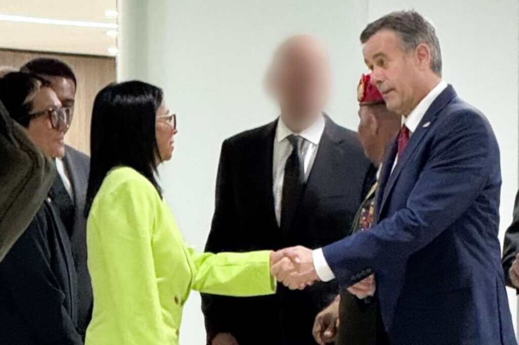 Se confirma reunión entre Delcy Rodríguez y el director de la CIA en Miraflores