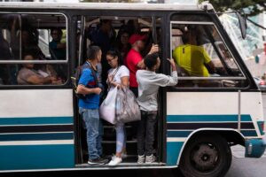 Sector transporte operativo al 80% a nivel nacional