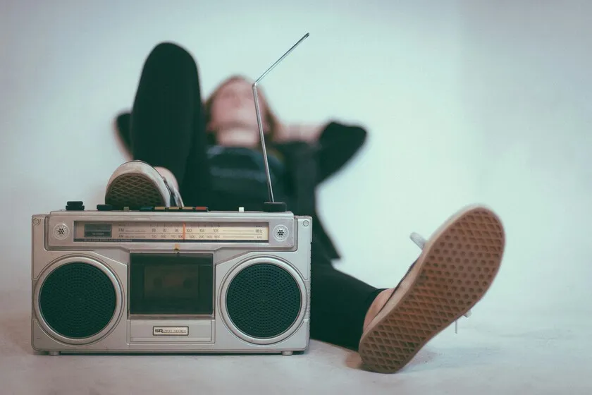 Si la pregunta es por qué las canciones actuales son tan simples, la ciencia tiene la respuesta: porque nosotros lo somos