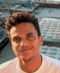 Silvestre Dángond sorprende al revelar su negocio fuera de la música: venta de huevos