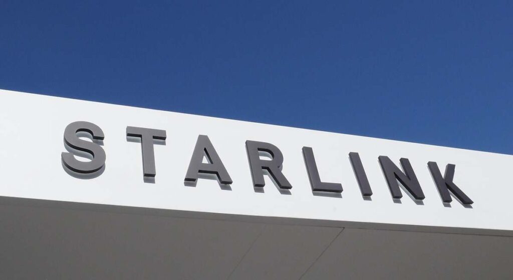 Starlink confirma que su servicio de cobertura móvil estará disponible en España y los usuarios podrán enviar mensajes y realizar llamadas