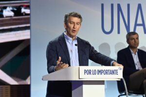 Suspendida la reunión entre Sánchez y Feijóo de este lunes en Moncloa tras el accidente de dos trenes en Córdoba | europapress.es