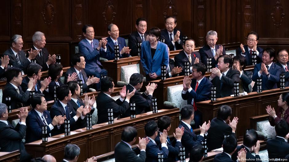 Takaichi disuelve Parlamento y anticipa comicios en Japón
