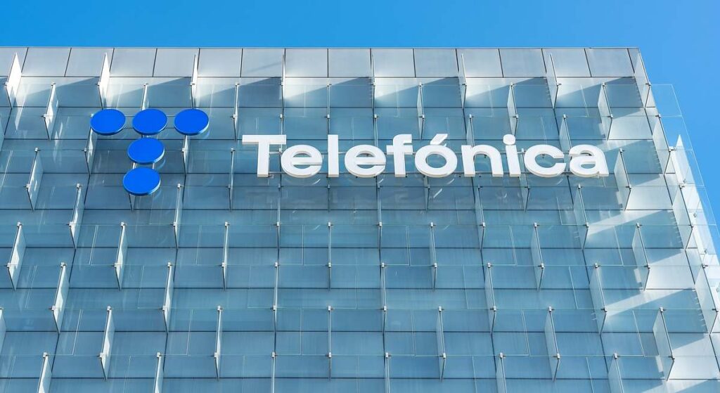Telefónica, CaixaBank y Sabadell captan 3.500 millones en sus primeras emisiones del año