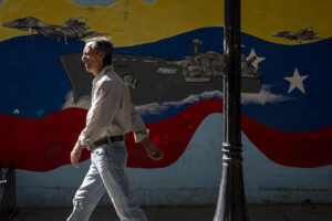 The Washington Post | Millones de venezolanos dispersos por América Latina observan con cautela lo que viene a continuación – AlbertoNews