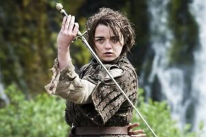 Tras la cancelación de la serie de Jon Nieve, HBO se fija en Arya Stark para protagonizar la secuela de Juego de Tronos