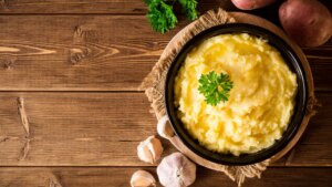 Tres recetas de puré de patata divertidas y con mucho sabor para nunca más te parezca un plato insípido y aburrido