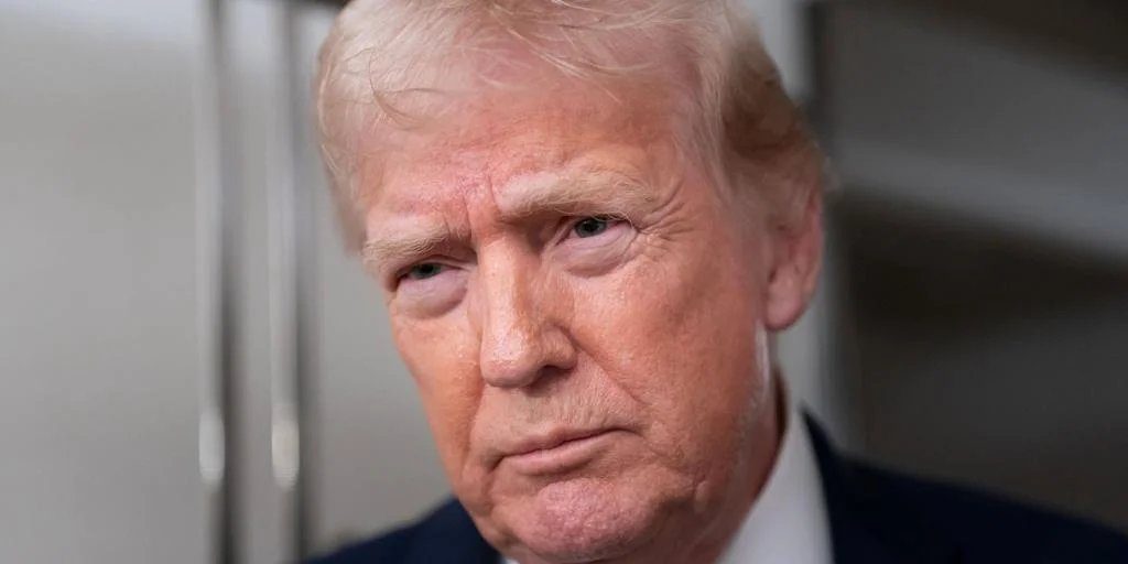 Trump anuncia un arancel del 25% a todo país que comercie con Irán