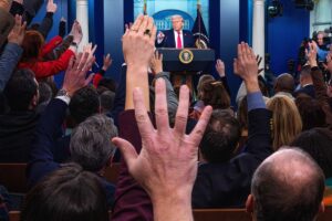 Trump dice que podría «involucrar» a María Corina Machado en el futuro de Venezuela