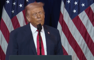 Trump elogia operación militar en Venezuela y califica a Maduro como «asesino de millones»