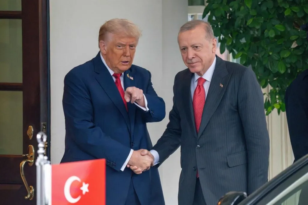 Trump invita a Erdogan y a Al Sisi a formar parte de la Junta de Paz para Gaza
