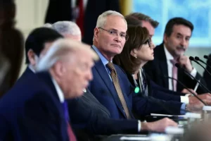 Trump sugiere que dejará a ExxonMobil «fuera» de su plan para Venezuela