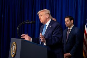 Trump vuelve al poder duro y arranca en Venezuela su proyecto expansionista y energético en América Latina | europapress.es