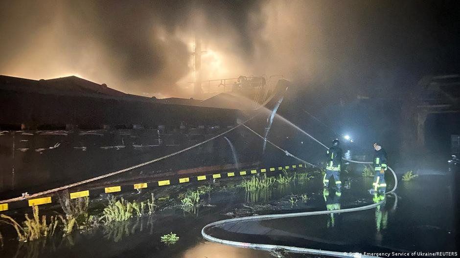 Ucrania denuncia ataques contra dos puertos de Odesa – DW – 07/01/2026