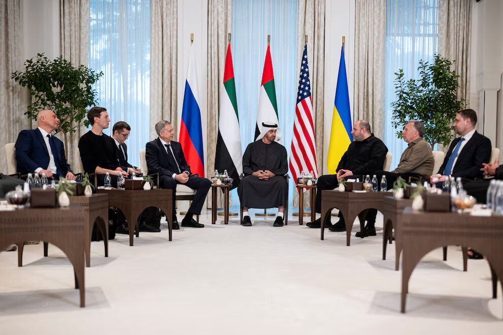 Ucrania y Rusia cerraron en Abu Dabi la primera jornada de conversaciones directas sobre el plan de paz de Estados Unidos - AlbertoNews
