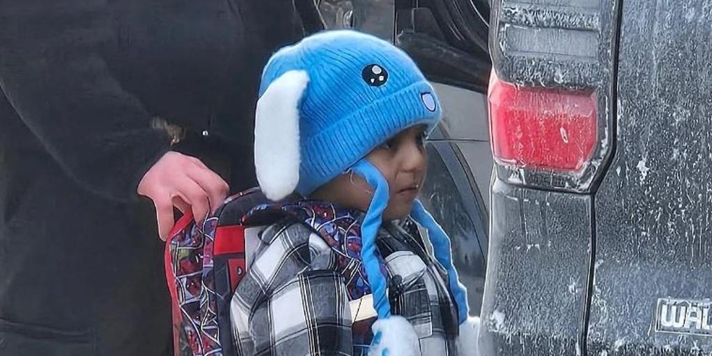 Un juez ordena liberar al niño de cinco años Liam Conejo Ramos y a su padre, detenidos por los agentes del ICE