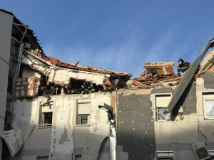 Un muerto y nueve heridos en una explosión de gas en una vivienda en Carabanchel (Madrid) | europapress.es