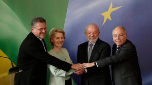 VON DER LEYEN BRASIL | Von der Leyen y Lula exhiben unidad: «Queremos un mundo basado en la confianza y el trabajo en equipo» | elperiodico.com