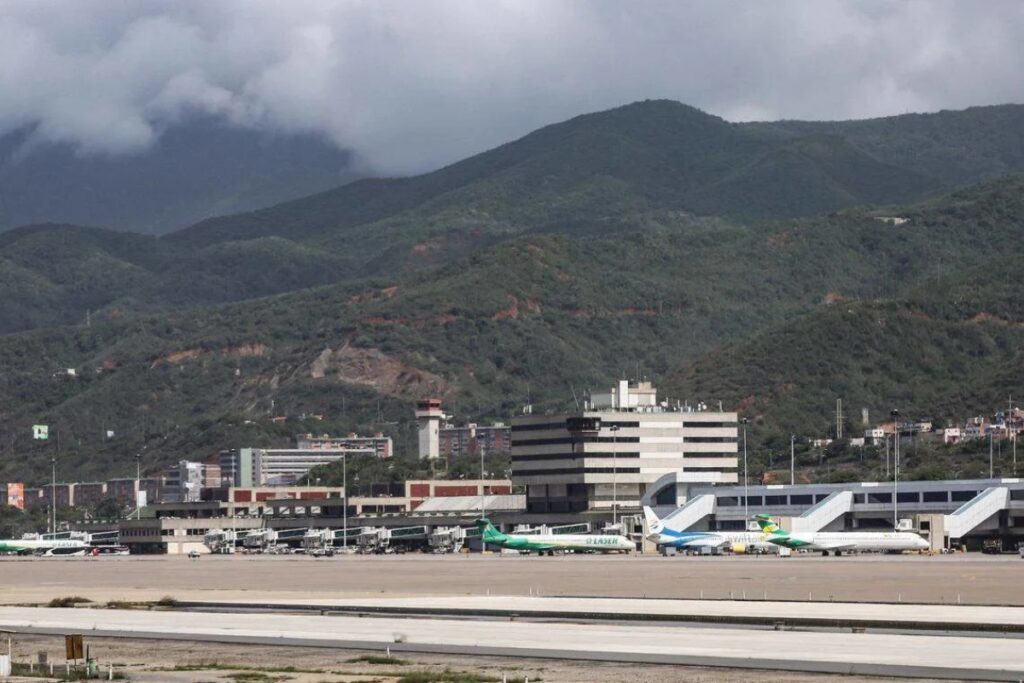Varias calles de rodaje del aeropuerto Internacional de Maiquetía estarán cerradas por tres meses