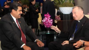 Vaticano trató de negociar asilo de Maduro en Rusia, según el Washington Post