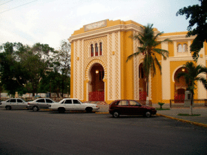 Vecinos reportan oleada de hurto de baterías a vehículos en Calicanto