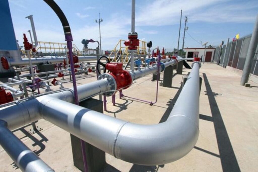 Venezuela anunció que en las "próximas horas" se hará la primera exportación de gas