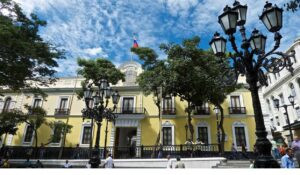 Venezuela expresa solidaridad con Irán