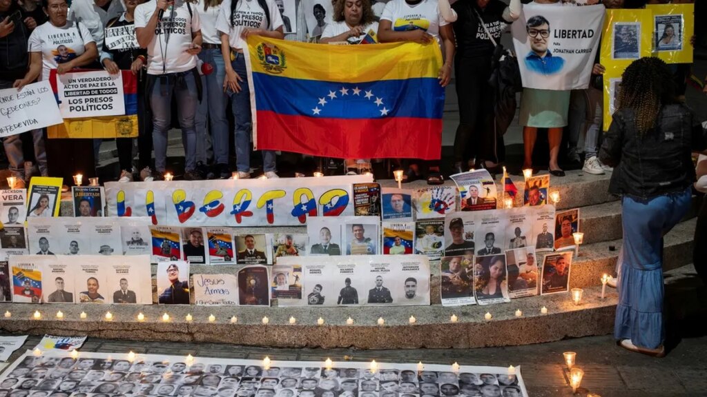 Venezuela liberó al menos 80 presos políticos y persiste la incertidumbre por los argentinos
