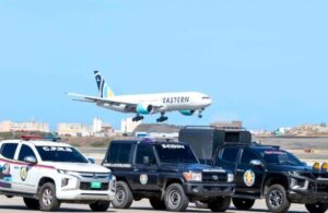 Venezuela recibe otro vuelo con más de 128 venezolanos deportados de EEUU – AlbertoNews
