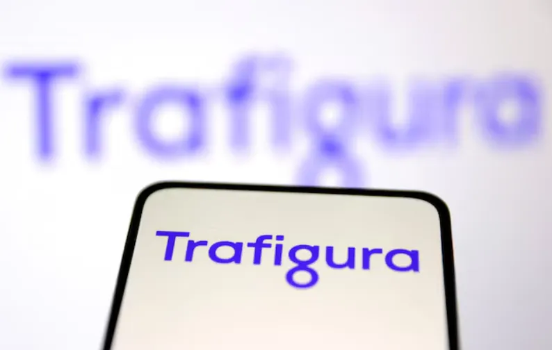 Vitol y Trafigura ofrecen petróleo venezolano a refinerías indias y chinas