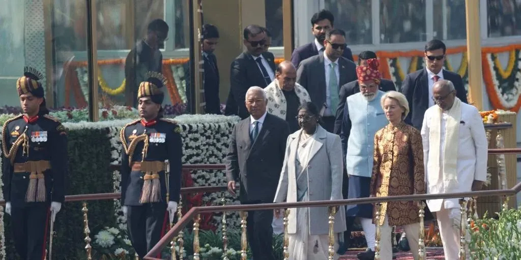 Von der Leyen espera firmar este martes un gigantesco acuerdo comercial con la India
